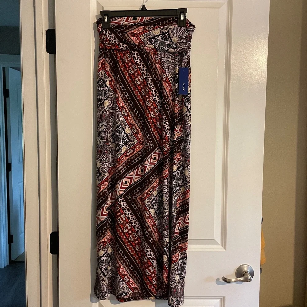 Apt. 9 Maxi Skirt Gathered Elastic Waist New with Tags Size Small - Picture 2 of 5